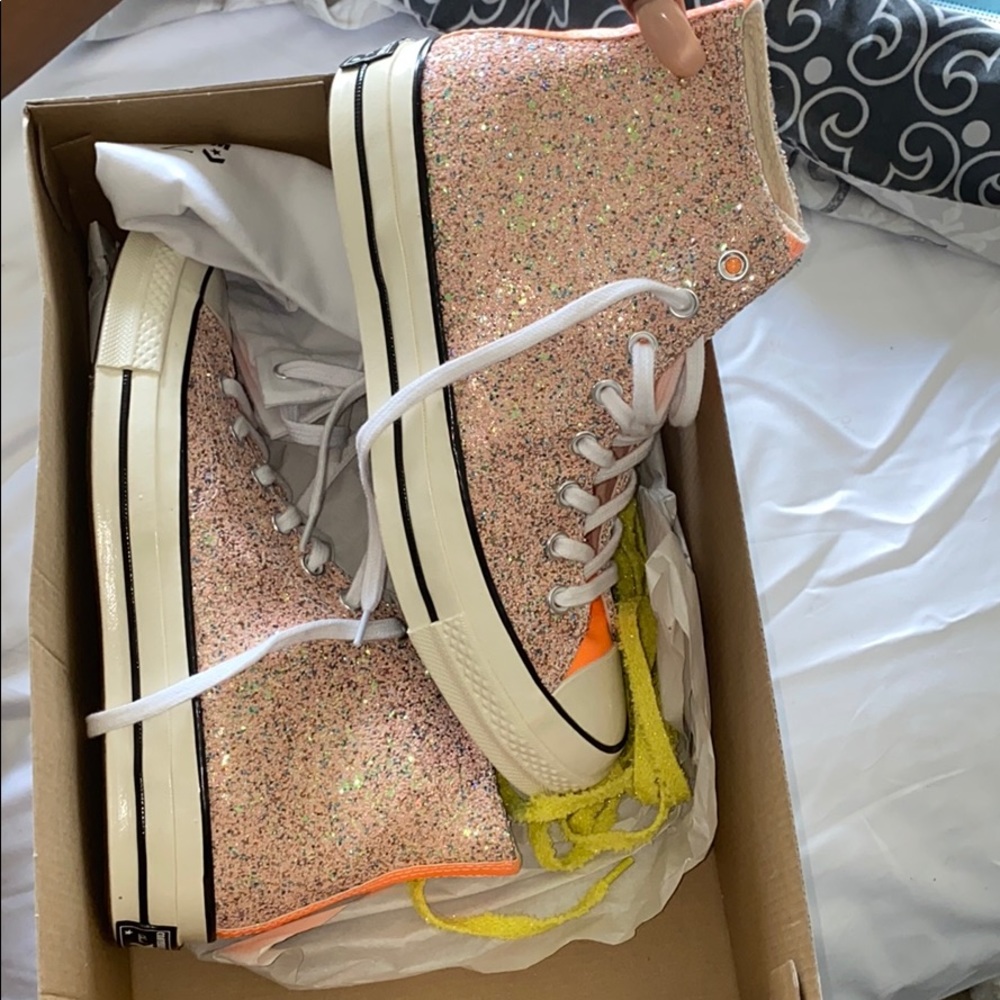 Converse